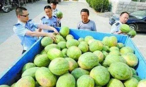 武都网红吃瓜群微信,揭秘网络红人背后的故事与八卦 第2张 武都网红吃瓜群微信,揭秘网络红人背后的故事与八卦 第2张